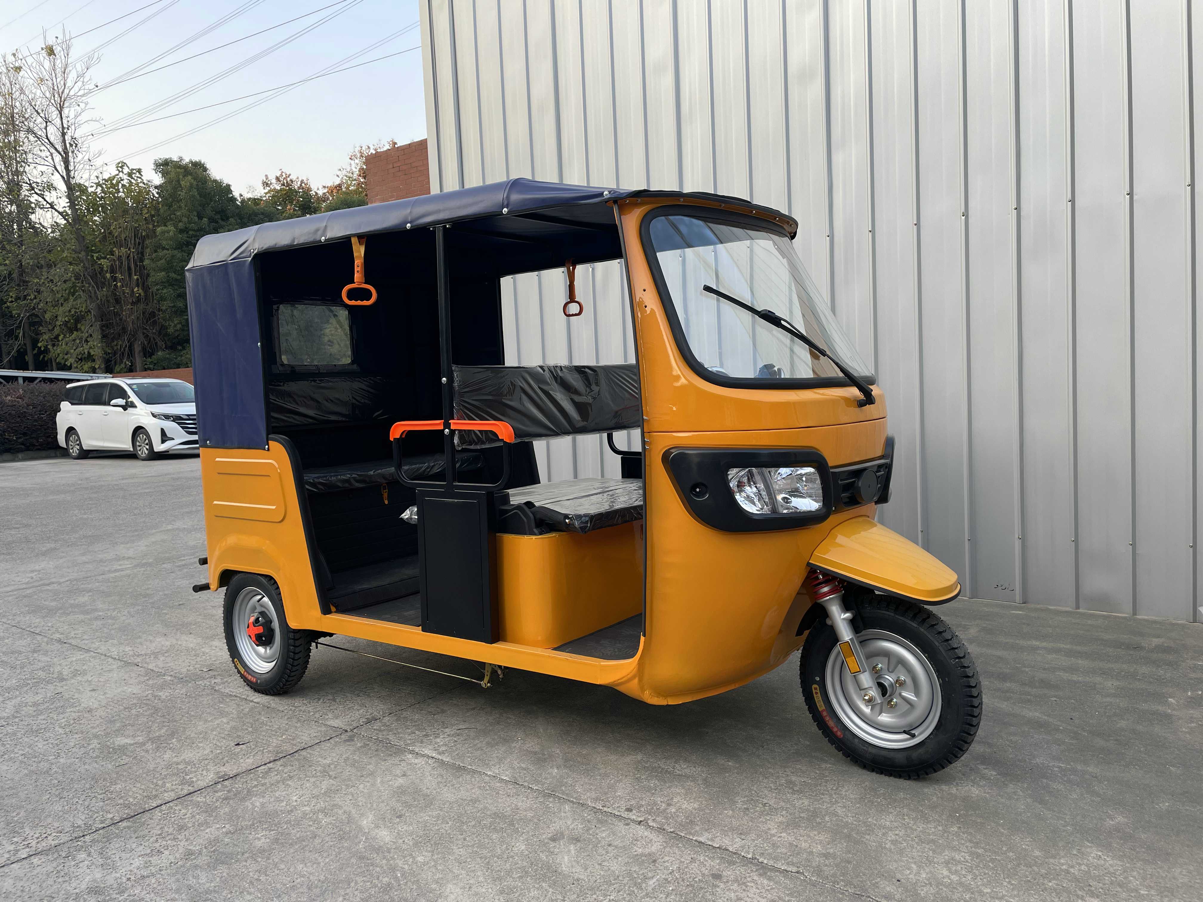 Long Range 6 Seats Electric Tuk Tuk for African Urban Short Distance Commute