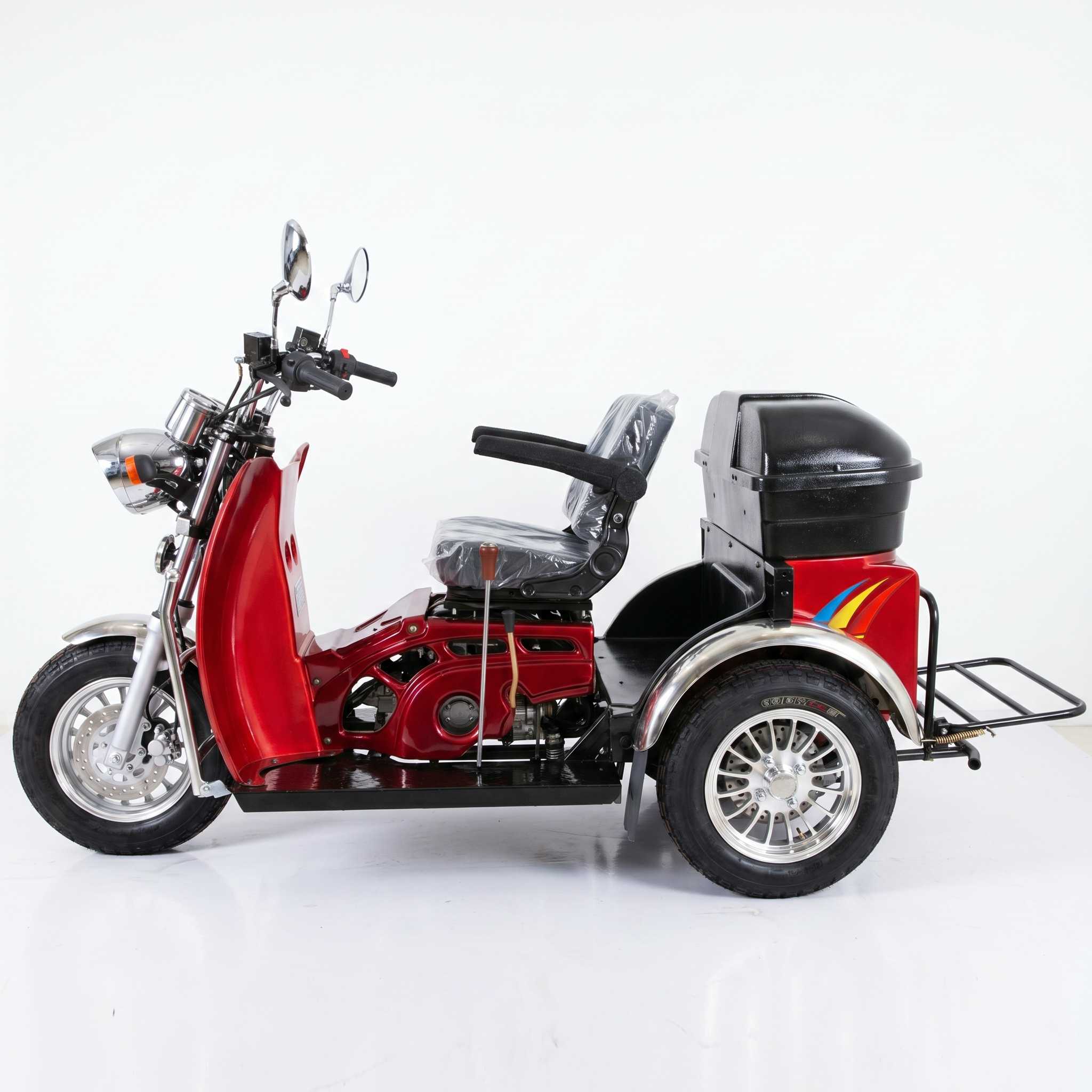 Manufacturer New Model 125cc Gasoline Tricycle Three Wheel Scooter for Adults with Guard and Delivery Box