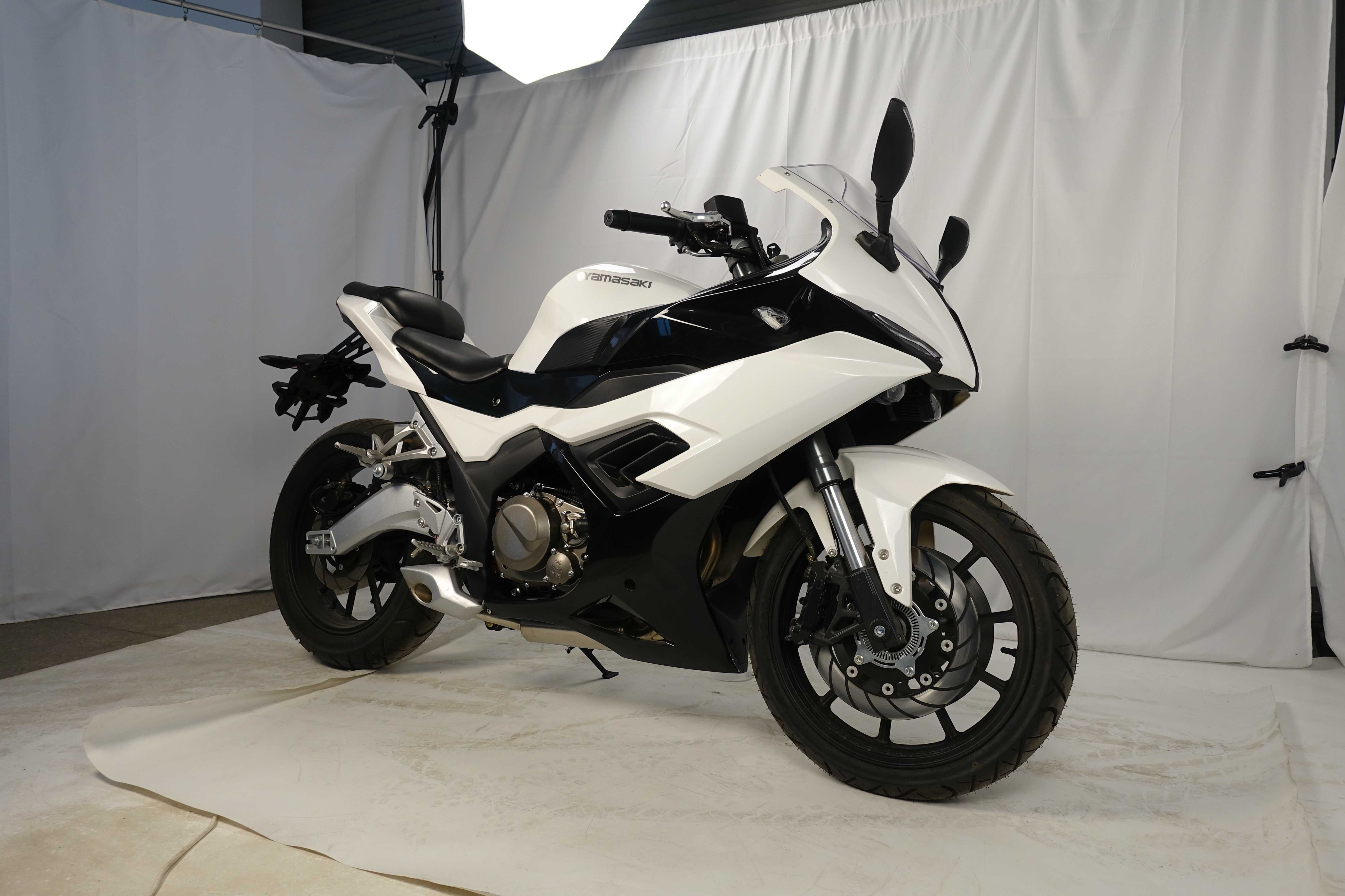 250cc racing motorcycle