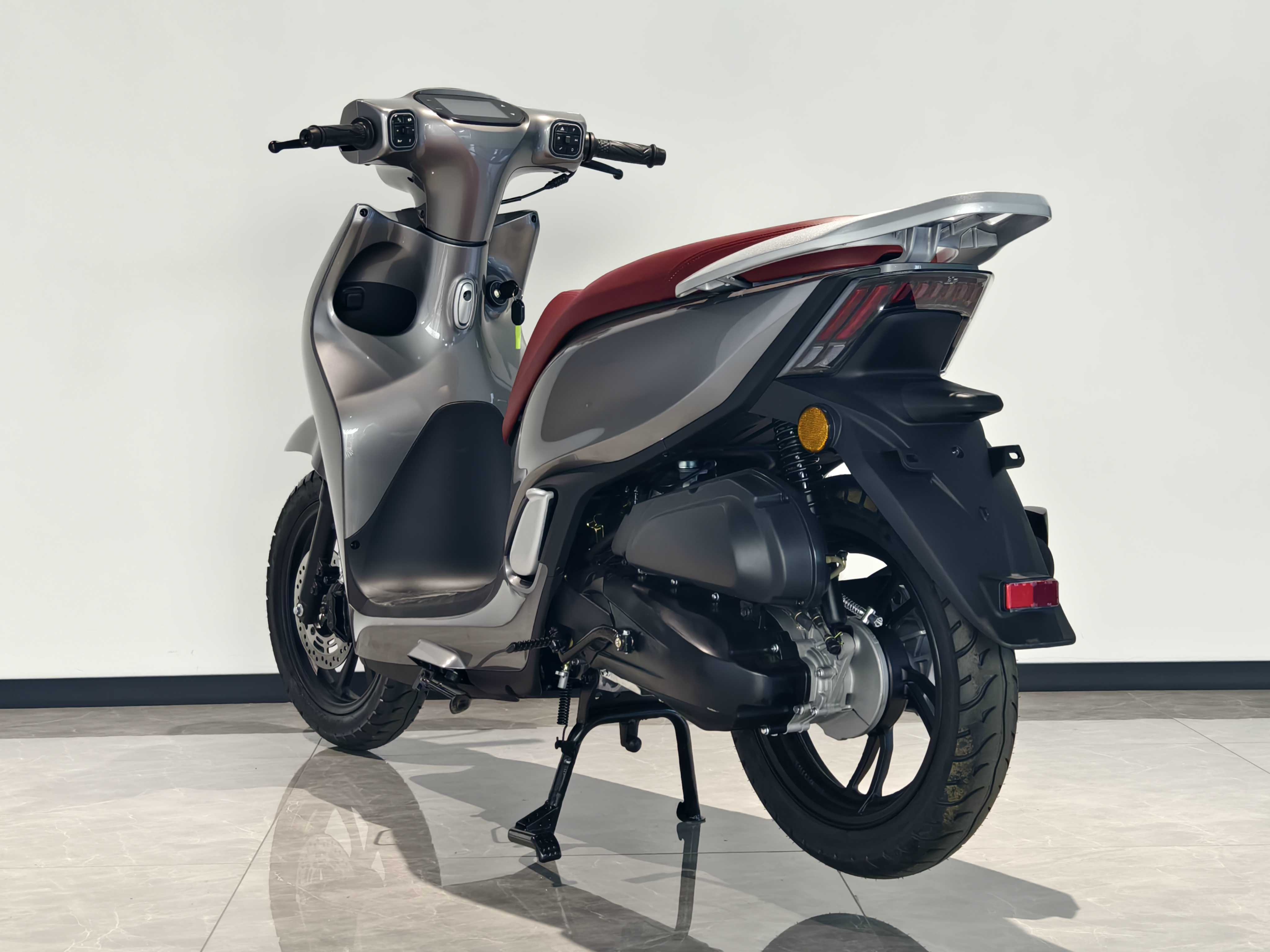 150cc Scooter Petrol Moped Motorbike Motorcycle EX008