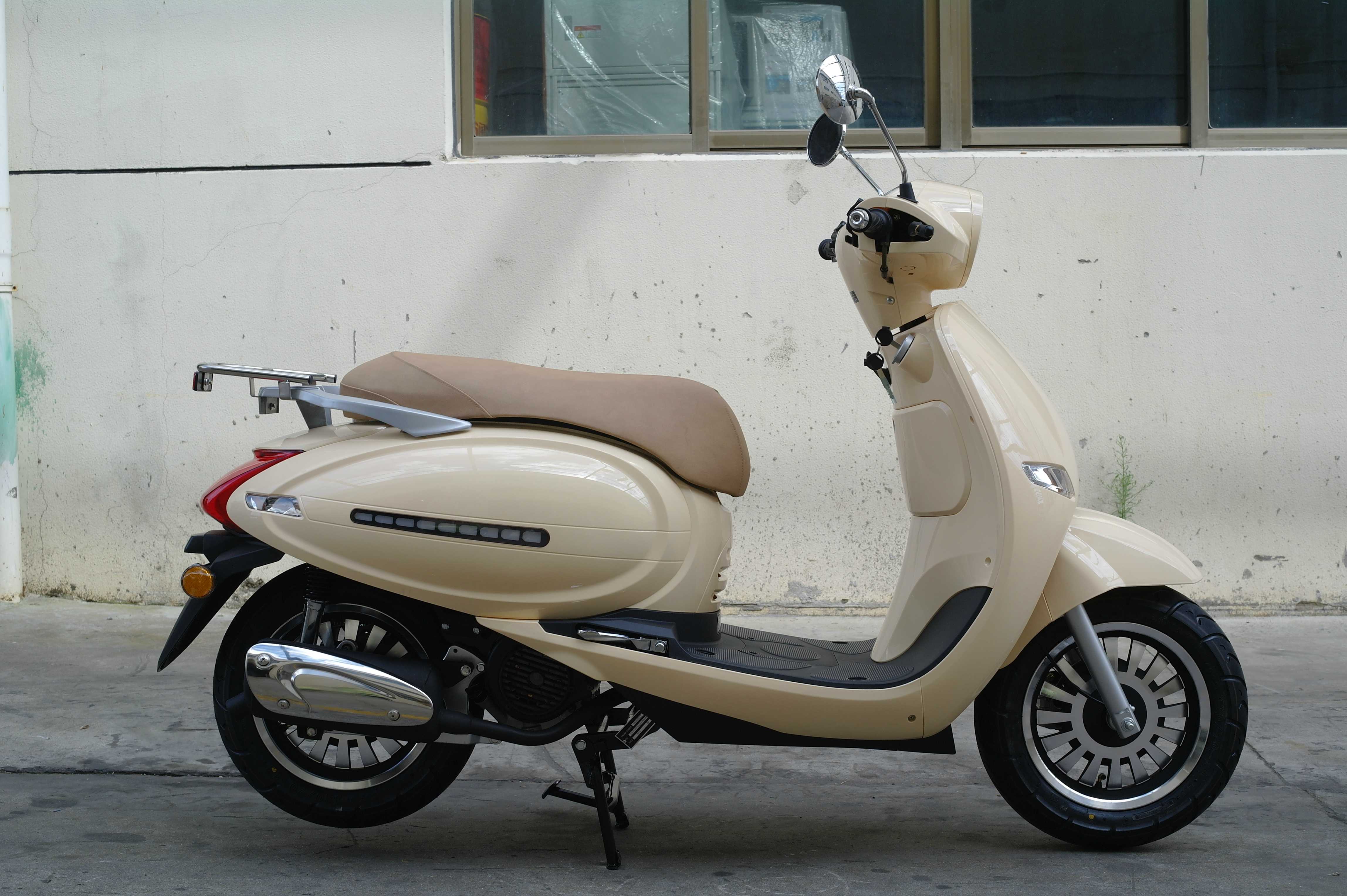 125cc Scooter Petrol Motorcycle Gas Motorbike Moto