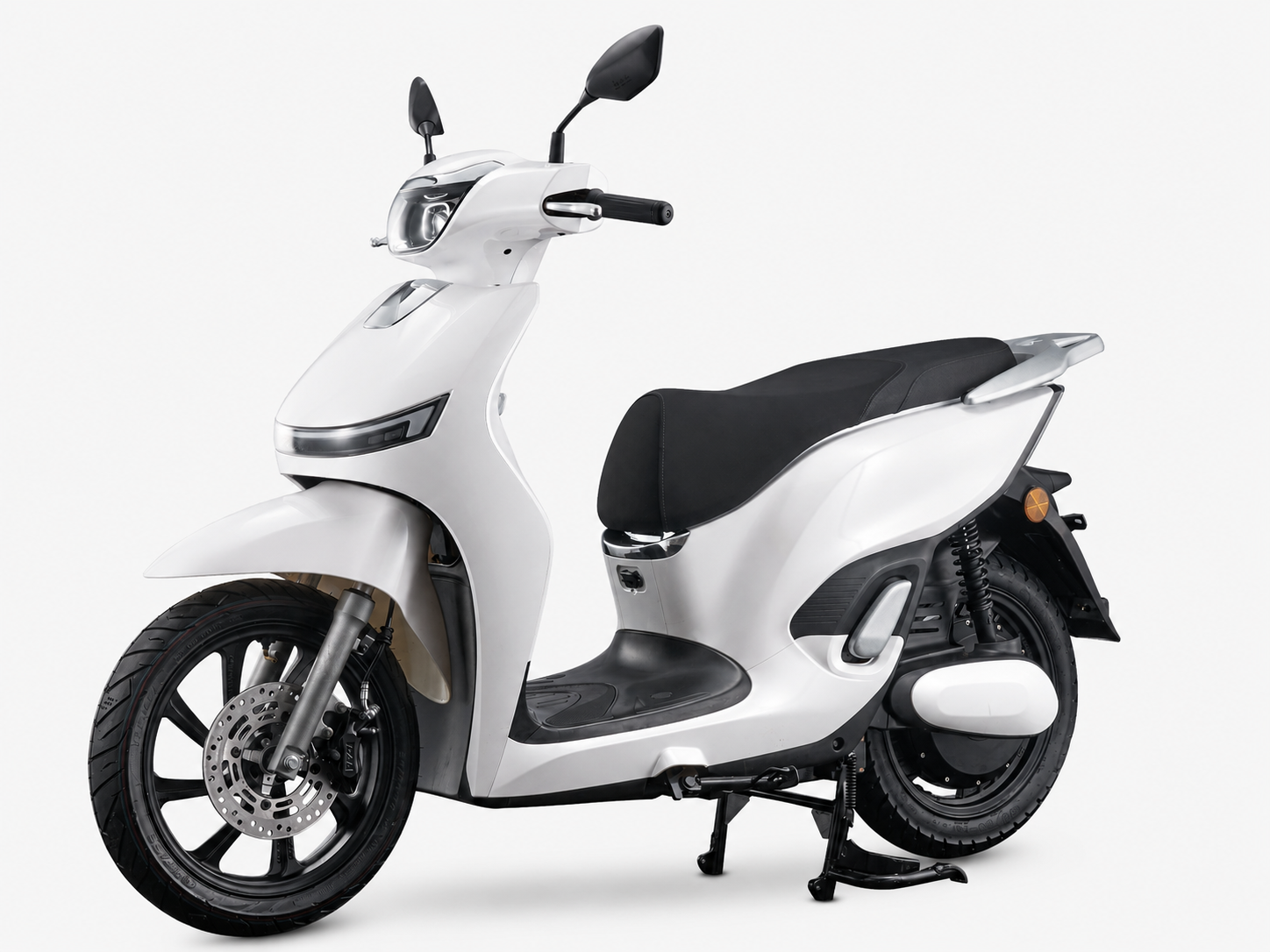 EEC EURO5 2500W 76V32AH Lithium Electric Scooter Electric Motorcycle