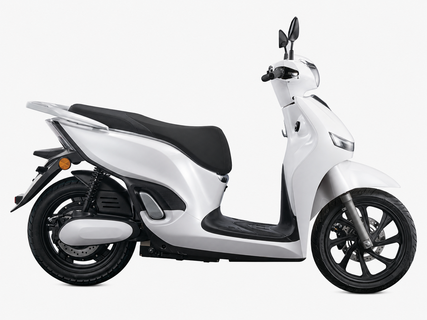 EEC EURO5 2500W 76V32AH Lithium Electric Scooter Electric Motorcycle